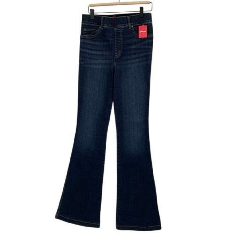 NWT SPANX Midnight Shade Whiskering High Rise Pull On Flare Jeans Medium - Picture 2 of 6